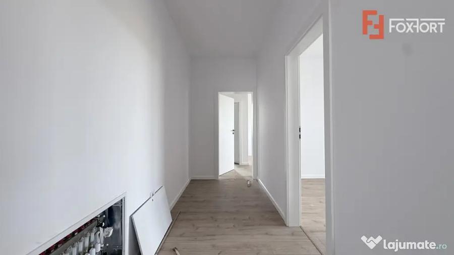 Apartament cu 3 camere în Moșnița Nouă