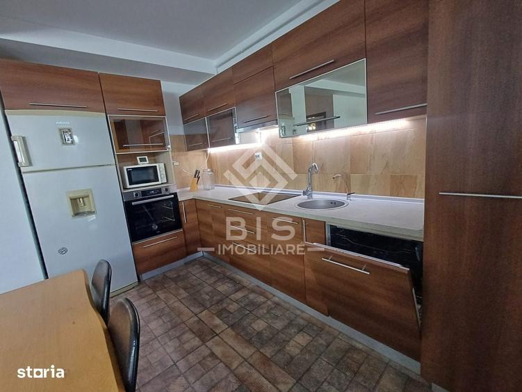 Apartament cu 3 camere în Bârla