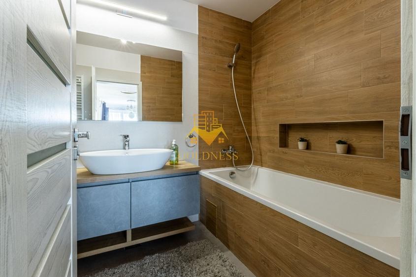 Apartament cu 3 camere semidecomandat, mobilat în Bună Ziua