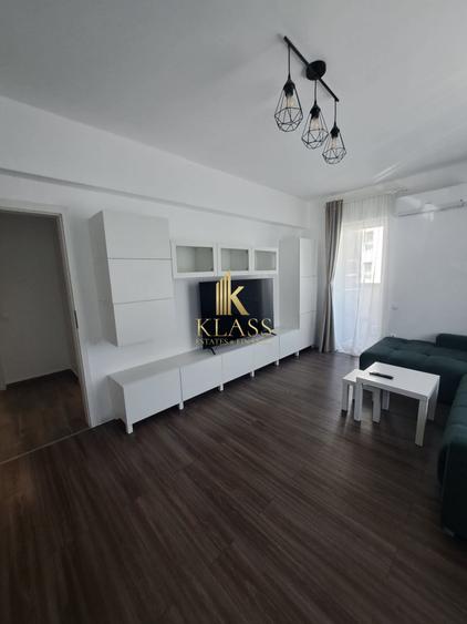 Apartament cu 3 camere decomandat, mobilat în Berceni