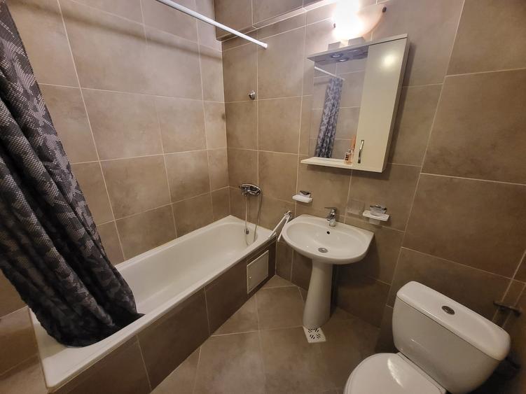 Apartament cu 2 camere semidecomandat în Plopilor