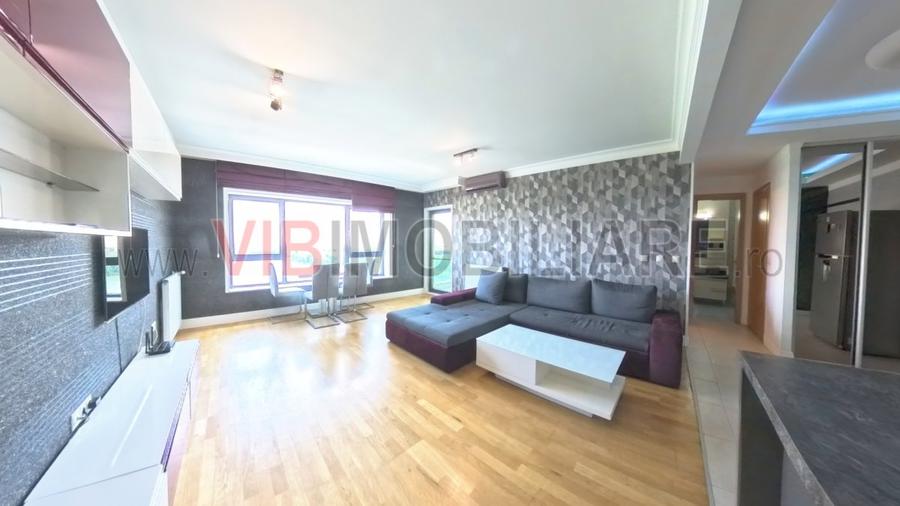 Apartament cu 2 camere semidecomandat, mobilat în Tei