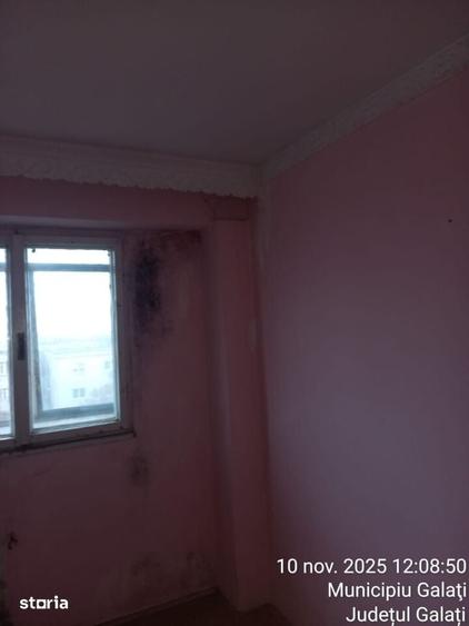 Apartament cu 2 camere decomandat în Micro 40