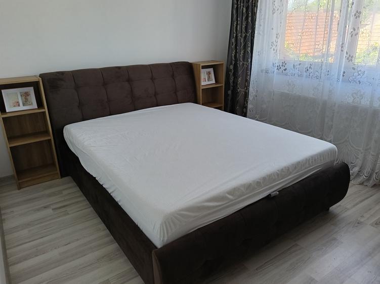 Casă cu 3 camere în Bărăbanț