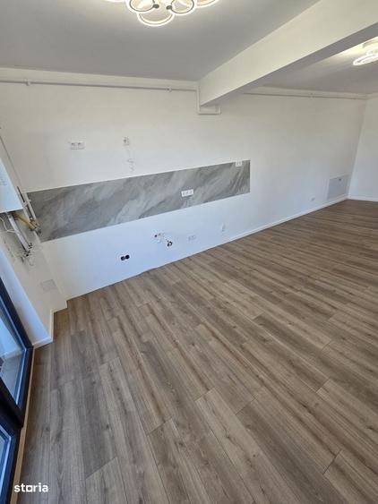 Apartament cu 3 camere decomandat în Baciu