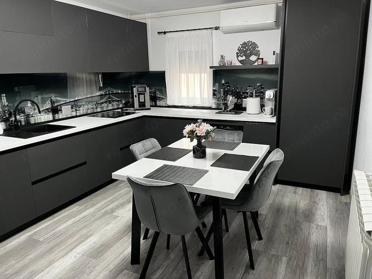 Apartament cu 3 camere semidecomandat, mobilat în Telegrafului
