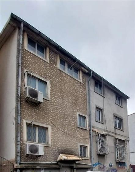 Casă individuală cu 11 camere cu Canalizare în Cișmigiu