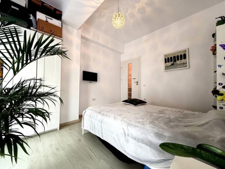 Apartament cu 3 camere decomandat, mobilat în Mamaia-Sat