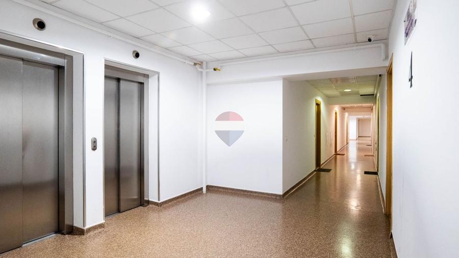 Apartament cu 2 camere decomandat, mobilat în Văcăresti