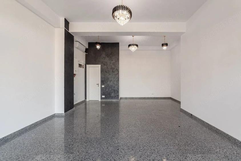 Spațiu comercial, de 34.2 mp, în Frații Golești