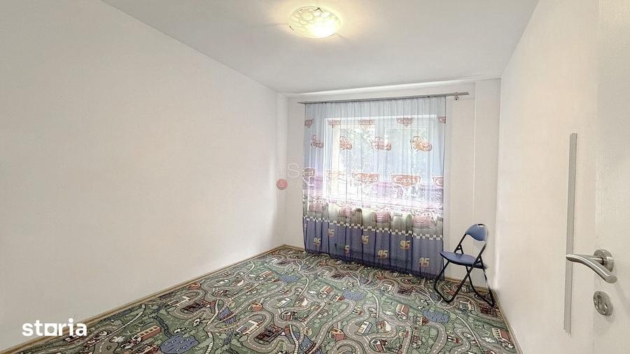 Apartament cu 3 camere în Astra