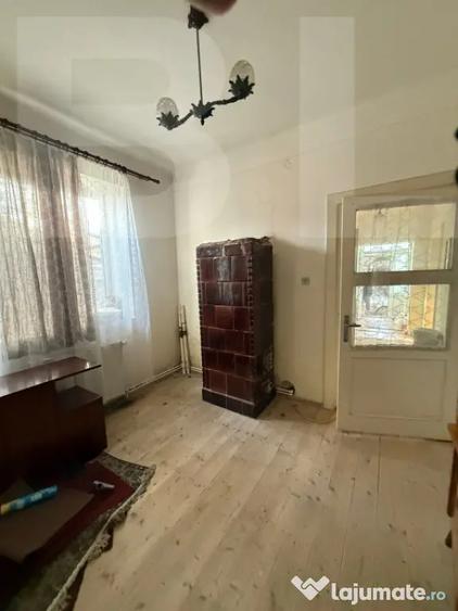 Casă cu 3 camere cu Teren 600 Mp în Central