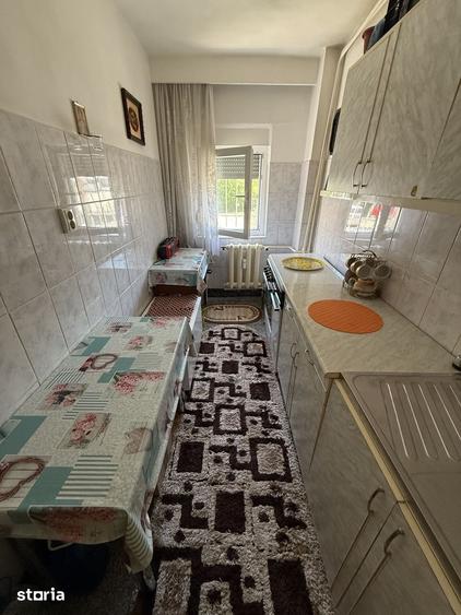 Garsonieră decomandată în Inel II
