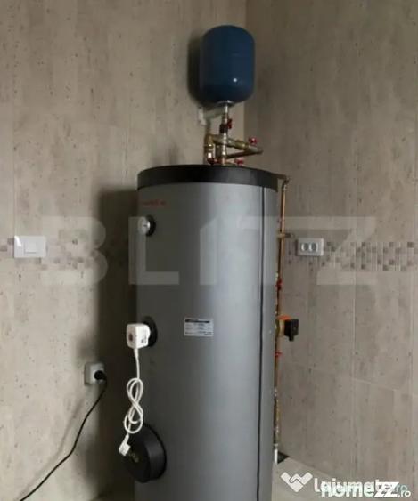 Casă cu 7 camere cu Teren 710 Mp în Ciugud