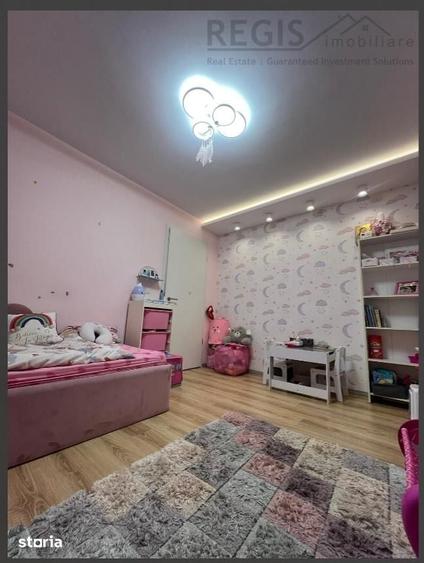 Apartament cu 3 camere în Triaj