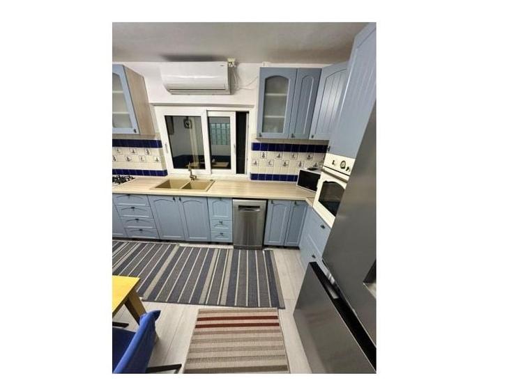 Apartament cu 4 camere decomandat în Rahova