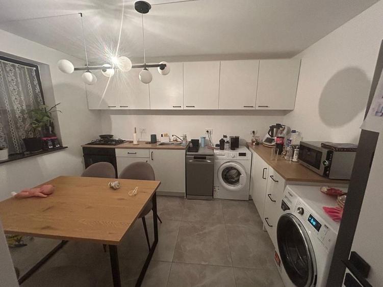 Casă cu 2 camere în Central