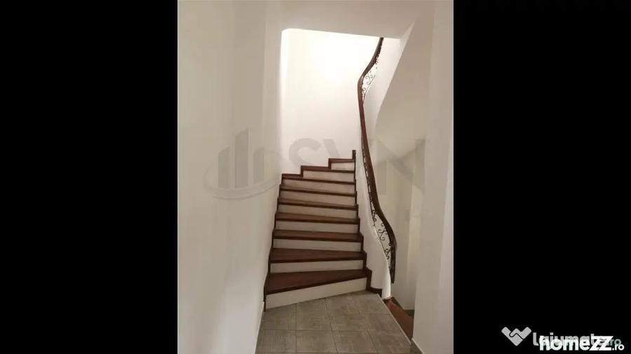 Casă cu 5 camere cu Teren 15 Mp în Știrbei Vodă