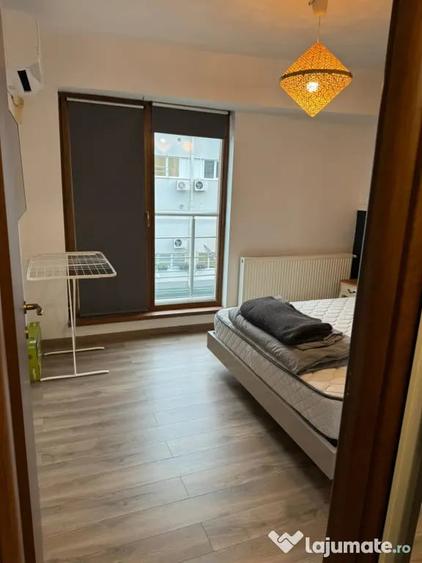 Apartament cu 2 camere semidecomandat în Aviației