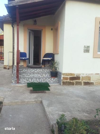 Casă cu 2 camere cu Teren 3200 Mp în Recea-Cristur
