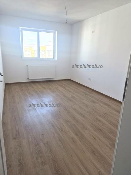 Apartament cu 2 camere decomandat în Vest