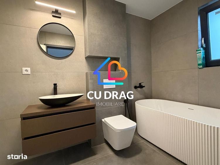 Apartament cu 4 camere, mobilat în Central