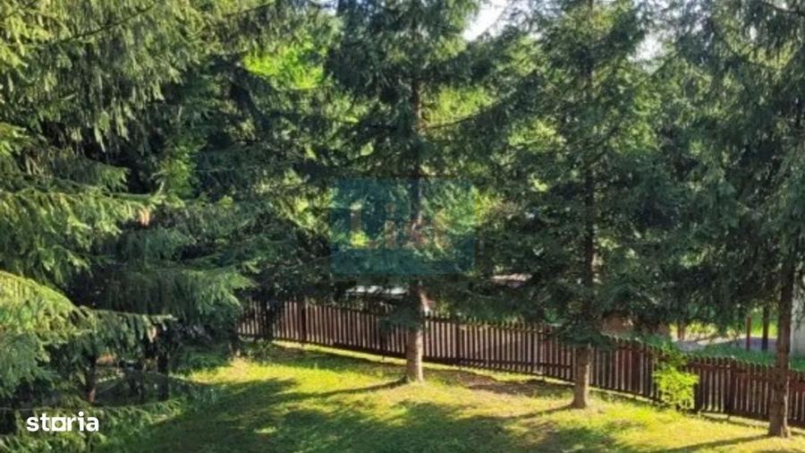 Casă cu 4 camere în Gălăoaia