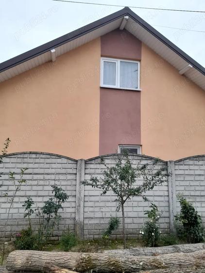 Casă cu Teren 800 Mp în Milești