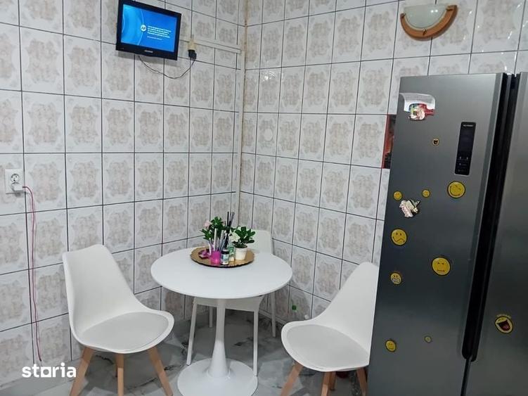 Inchiriez apartament 2 camere - 8