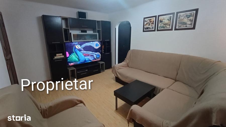 Apartament cu 2 camere semidecomandat în Sud