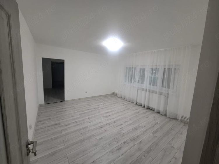 Apartament cu 3 camere nedecomandat în Șagului