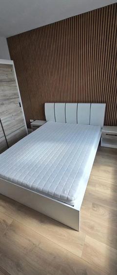 Apartament cu 2 camere semidecomandat în Roșu