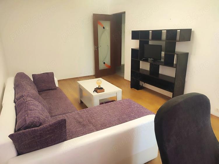 Apartament cu 3 camere decomandat în Sebastian
