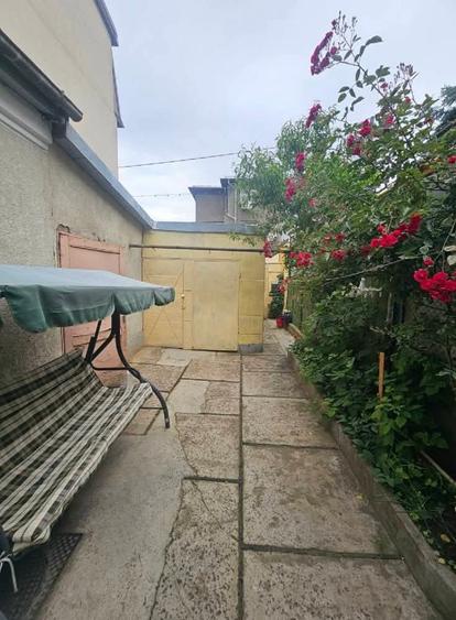 Casă individuală cu 3 camere cu Canalizare în Plevnei