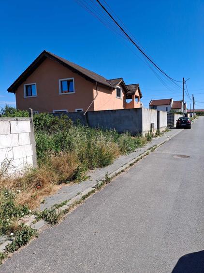 Spațiu comercial, în Șimian