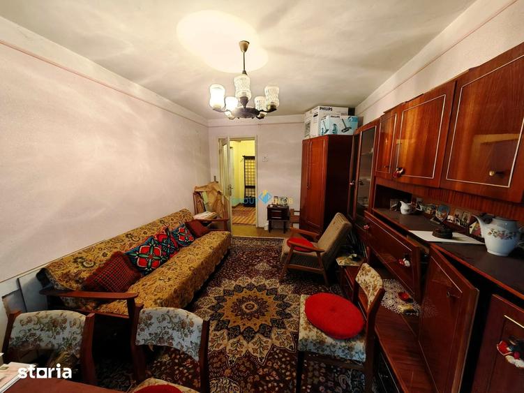 Apartament cu 2 camere decomandat în Cornișa