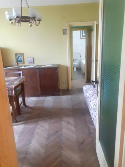 Apartament cu 2 camere semidecomandat în Iancului