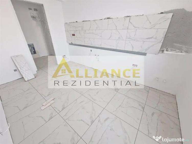 Garsonieră decomandată în Central