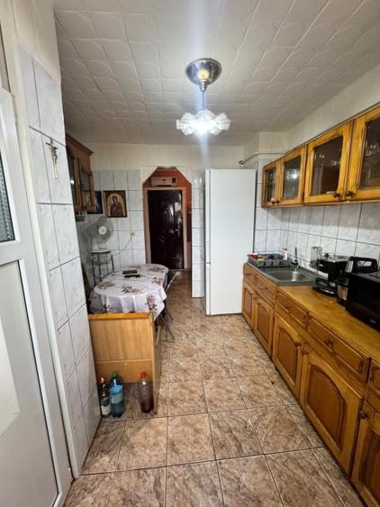 Apartament cu 2 camere decomandat, mobilat în Hotvon