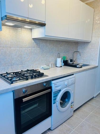 Particular vand apartament 2 camere Lujerului mobilat si utilat. - 11