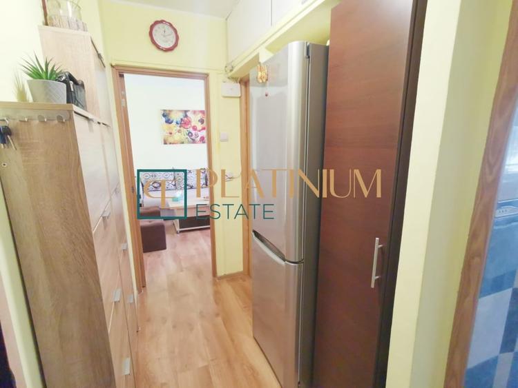 Apartament cu 2 camere semidecomandat, mobilat în Tipografilor