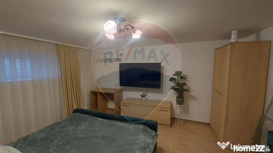 Garsonieră semidecomandată în Central