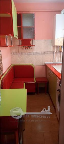 Apartament cu 2 camere semidecomandat, mobilat în Nicolina