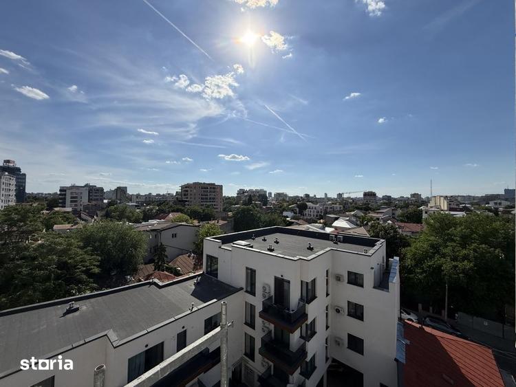 Apartament cu 4 camere în Moșilor