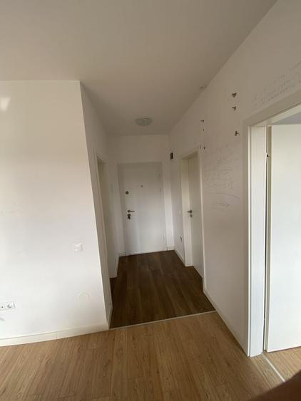 Apartament cu 2 camere nedecomandat în Chinteni