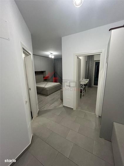 Garsonieră decomandată în Podu Roș