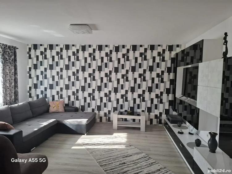 Casă cu 3 camere cu Teren 450 Mp în Letea Veche
