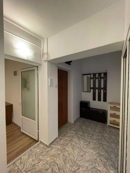 Persoana Fizica Inchiriez Apartament 2 Camere Decomandat, Pacurari (Etaj 2) - 7