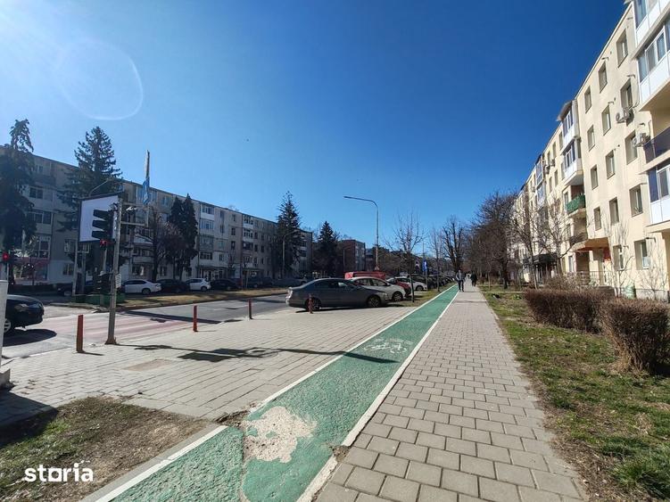 Apartament cu 3 camere decomandat în Ceair