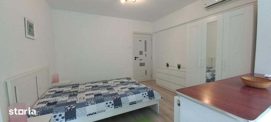 Apartament cu 2 camere semidecomandat în Vatra Luminoasă